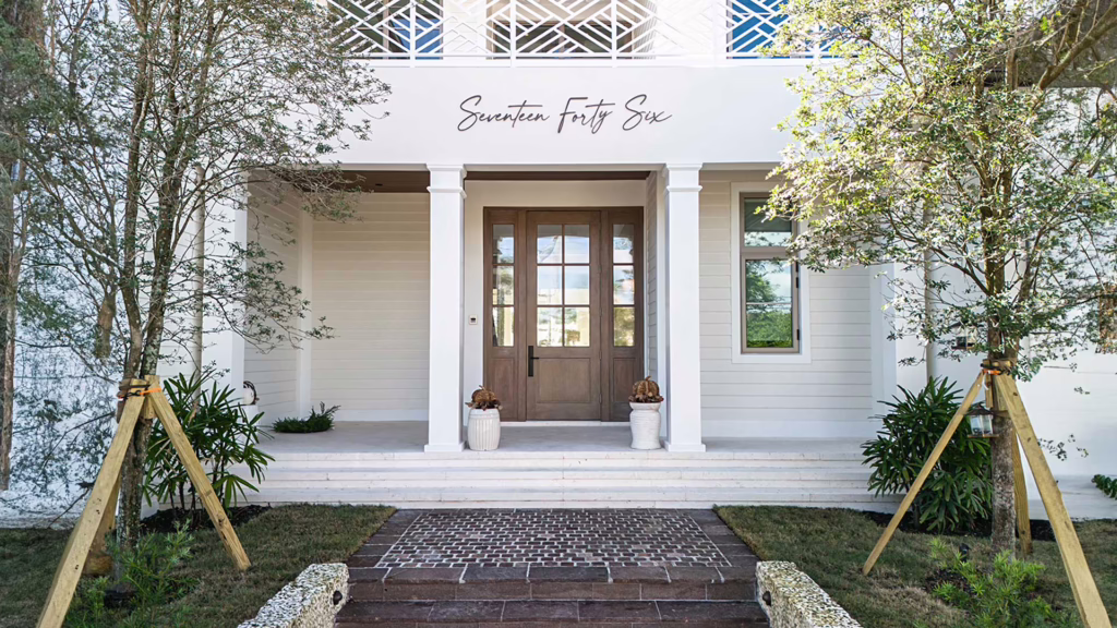 Nueva Entry Door French Harbours Classic